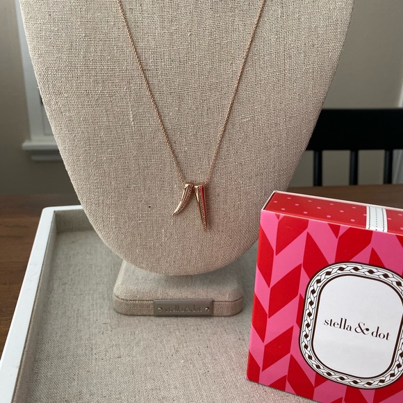 Stella & Dot Double Horn Pave Necklace NIB - Picture 3 of 7
